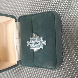 Genuine Blue Topaz Ring Sz 6